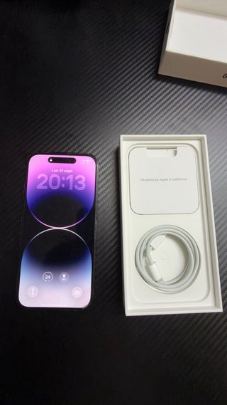 iPhone 14 Pro Apple