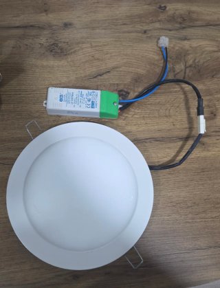 Foco LED con driver