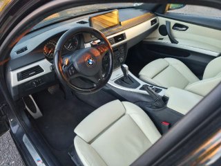 BMW 330d touring 231cv