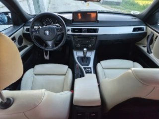 BMW 330d touring 231cv