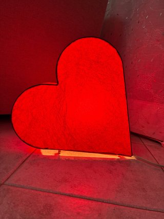Lampada a forma di cuore Ikea