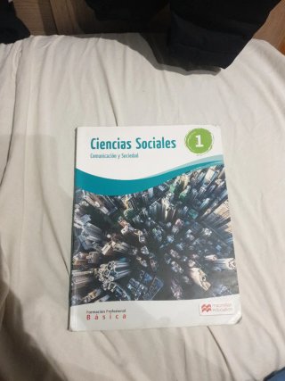 Ciencias sociales, comunicación y sociedad 1
