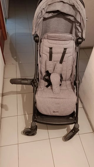 Silla de paseo Shom magical 2 gris