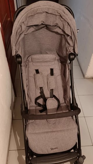 Silla de paseo Shom magical 2 gris
