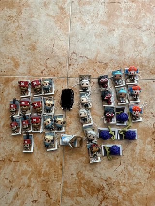 Figuras OnePiece Kinder Joy