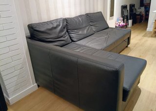 Sofá Cama Ikea FRIHETEN Polipiel Negra