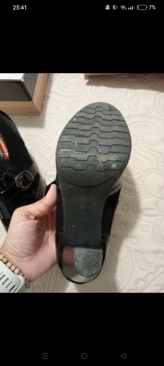 Zapatos negros Tacón