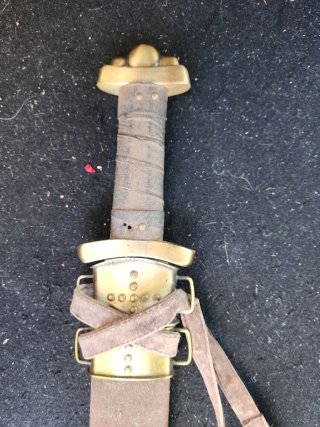 Espada de atrezo estilo normando