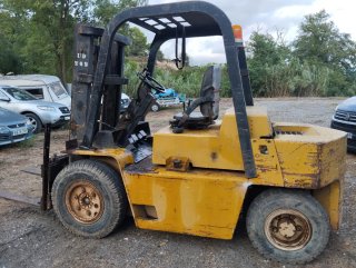 Carretilla elevadora Caterpillar V80 Diesel