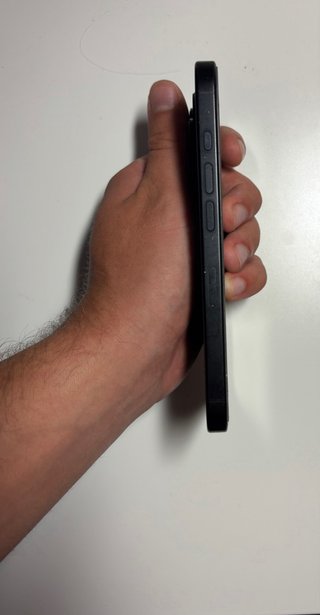 iPhone 16 Pro - Negro - 128GB