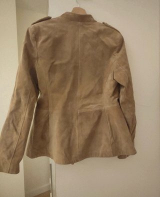 Cazadora Zara piel botones beige T/XL