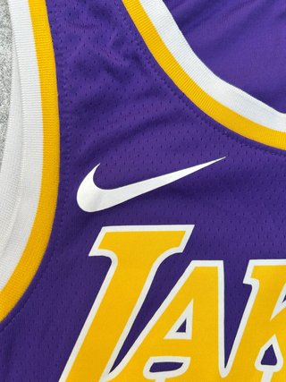 Los Angeles Lakers NBA Jersey M LeBron James