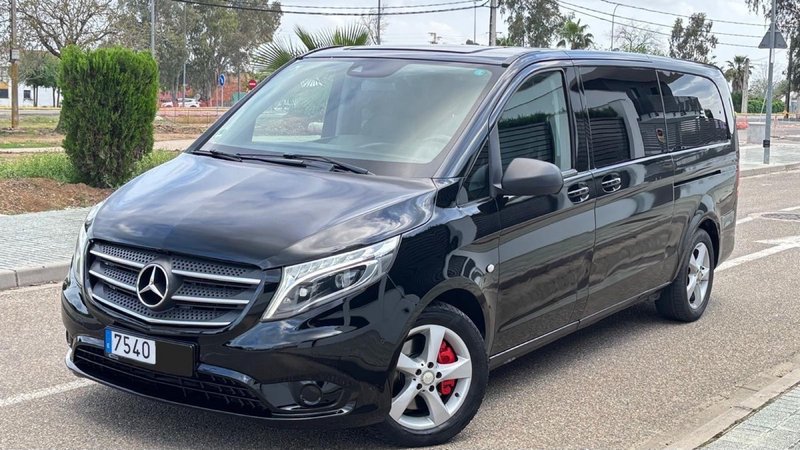 Mercedes-Benz Vito TOURER 119 BT PRO Extralarga 2017, foto 1