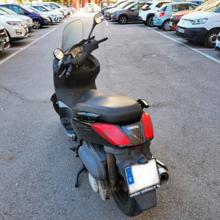 Yamaha X-Max 250 Inyección · Etiqueta C
