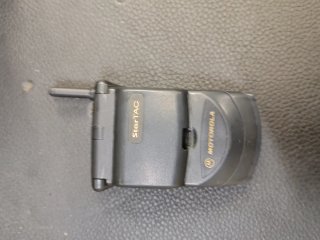 Teléfono Motorola StarTAC Clásico