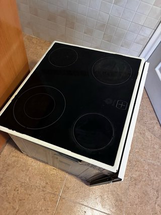 Horno y vitrocerámica Balay