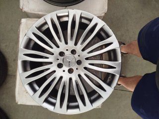Llantas Mercedes Clase S 19