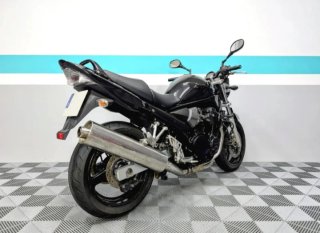 Suzuki GSF 650 Bandit Negra