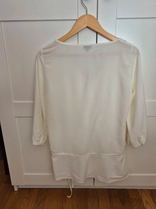 Blusa cruzada beige Trucco T.38
