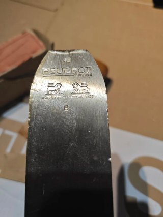 Cepillo carpintero antiguo madera caja