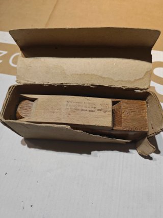 Cepillo carpintero antiguo madera caja