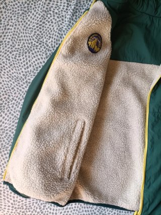 Chaquetón reversible verde. Zaran niño T.12