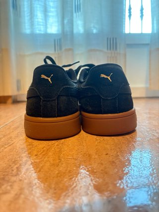 Zapatillas Puma Negras Suela Marrón