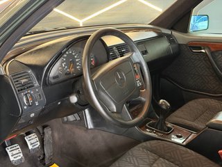 Mercedes C220 ¡CLASICO AÑO 1994!