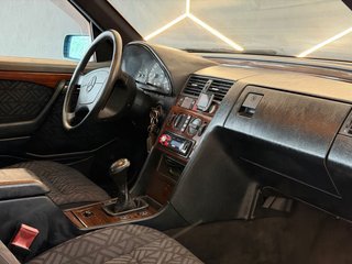 Mercedes C220 ¡CLASICO AÑO 1994!