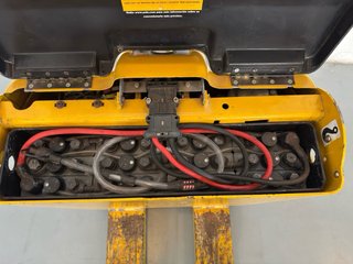 Transpaleta Eléctrica Yale MP18, 1800 kg