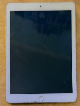Apple iPad Air 1 dorado