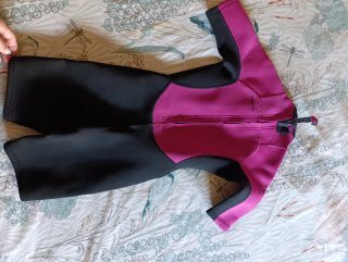 Traje neopreno Tribord rosa y negro