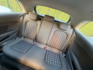 Audi A3 1.6 TDI Ambition S line 105 cv · 88.000 km