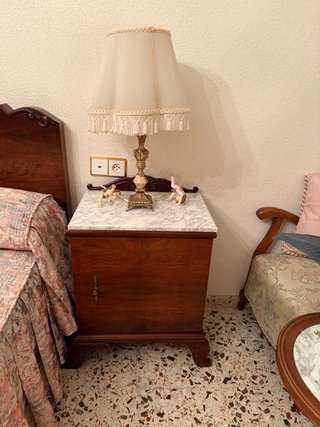 Habitación completa estilo clásico