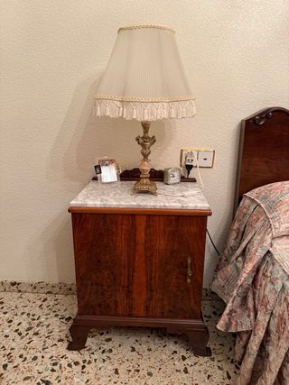 Habitación completa estilo clásico
