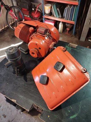 Motor y depósito PIVA M9 motocultor