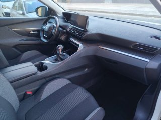 Peugeot 3008 2021