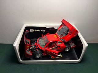 Ferrari F40 (1987) Bburago 1:18 "40" edition