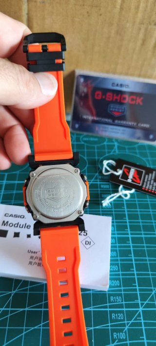 Casio G-Shock GA-2300 Naranja/Negro