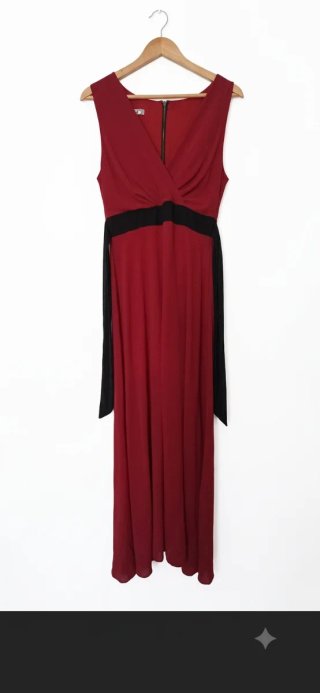 Vestido de cerimónia Bordeaux e preto
