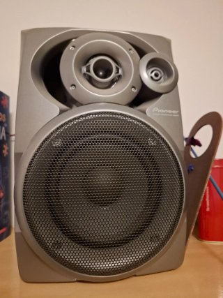Mini cadena Pioneer CD/Caset/Radio