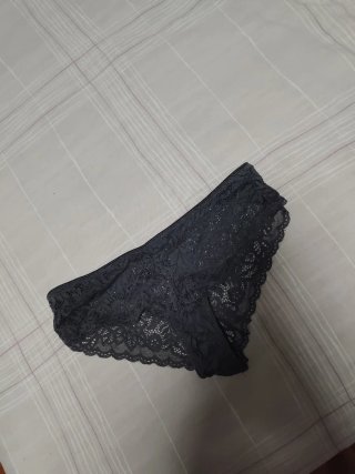 Lencería de encaje gris