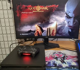 PS4 Slim 500GB Negra + Mando