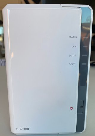 Synology DS220 NAS