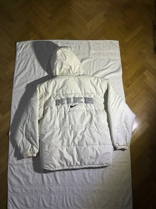Abrigo Nike Vintage Talla L