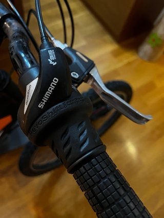 Bicicleta MTB RIVET Sport Negra y Naranja