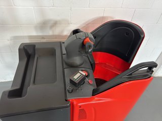 Transpaleta eléctrica Linde T20SP 2000 kg