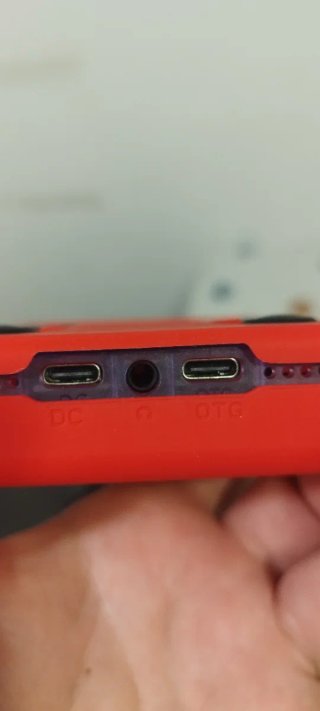 Consola Retro Amarilla o roja