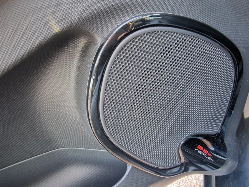 Renault Clio 1.5 DCI Energy Limited EDC 2015, foto 9