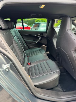 Opel Insignia OPC 2.8T V6 325CV Unlimited